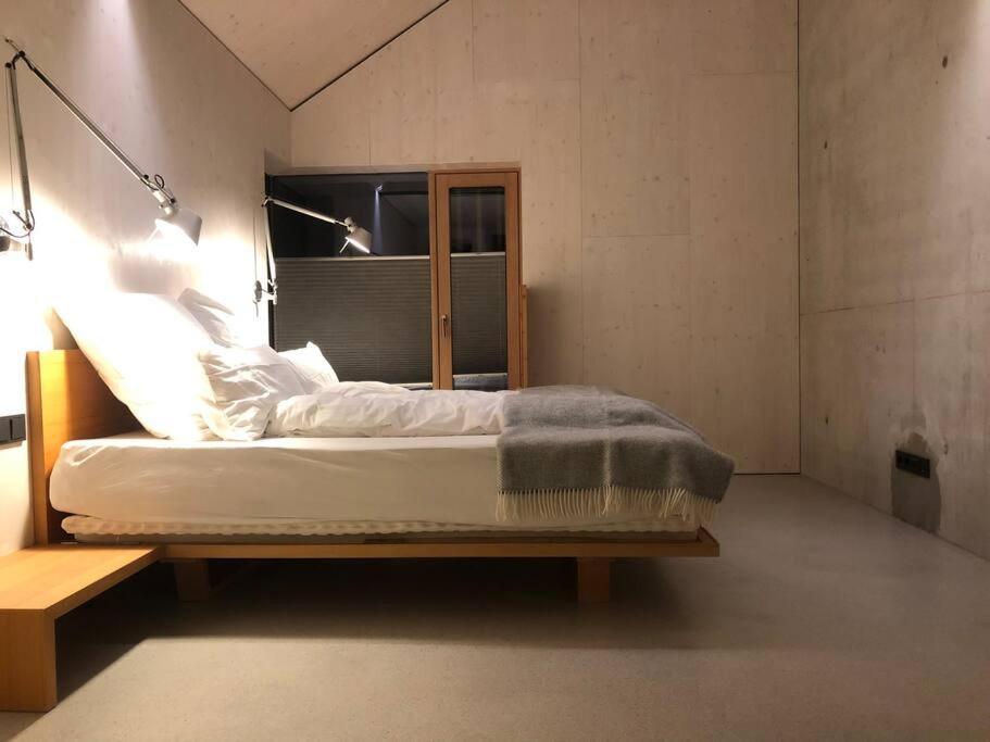Urban Alpine Penthouse With Lake View Маурах Экстерьер фото
