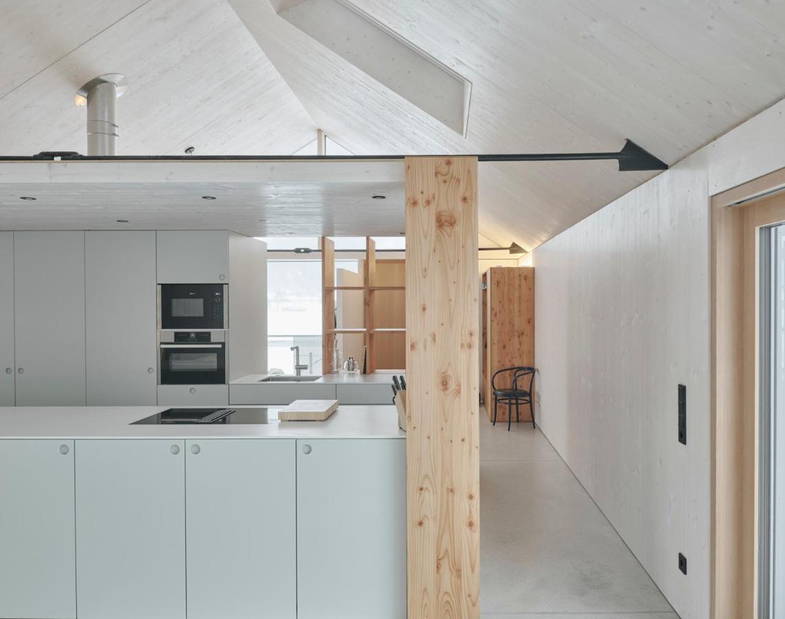 Urban Alpine Penthouse With Lake View Маурах Экстерьер фото