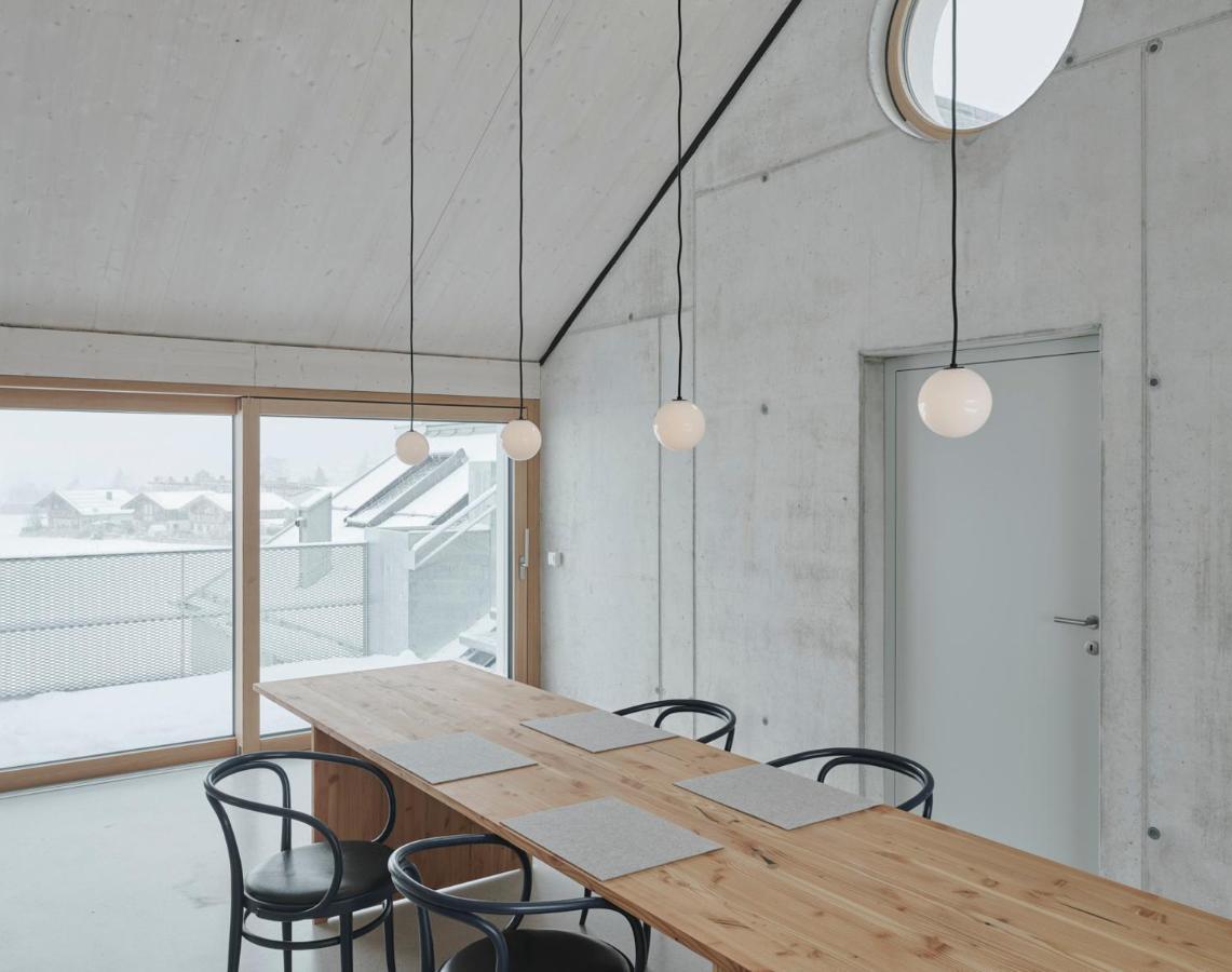 Urban Alpine Penthouse With Lake View Маурах Экстерьер фото